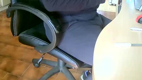 Tobiko online show from 01/24/25, 02:51