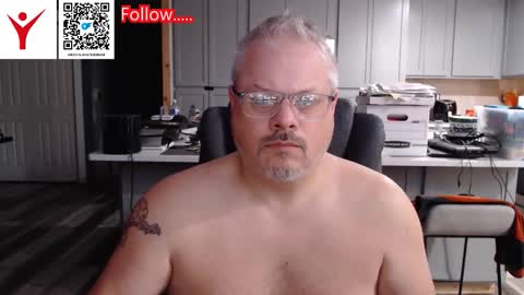 Todd Bator online show from 10/19/25, 12:28