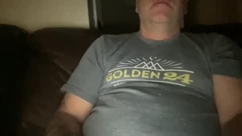 Snapshot of toggaman chatting on 01/02/25, 06:40 Joshua1983 online show from 01/02/25, 06:40