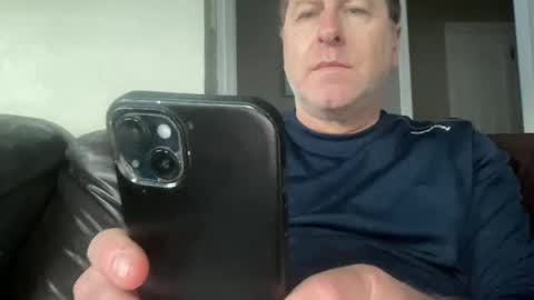 Snapshot of toggaman chatting on 01/02/25, 11:06 Joshua1983 online show from 01/02/25, 11:06