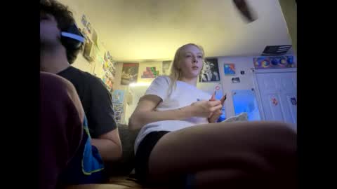 Snapshot of tohottohandletocoldtohold chatting on 02/27/26, 04:23 tohottohandletocoldtohold online show from 02/27/26, 04:23