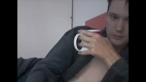 tokiomotel online show from 02/19/26, 08:10