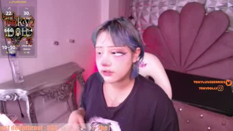 toky         online show from 10/24/25, 08:27