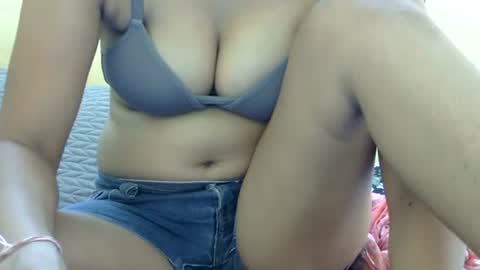 Snapshot of tokyo_indian chatting on 09/22/25, 04:47 Tokyo online show from 09/22/25, 04:47