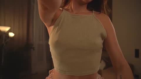 tokyo_n online show from 09/16/25, 05:47