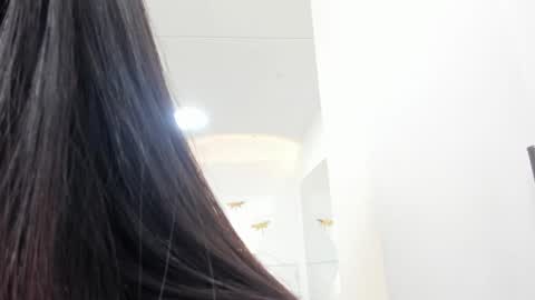 Tokyo  online show from 10/04/25, 03:32