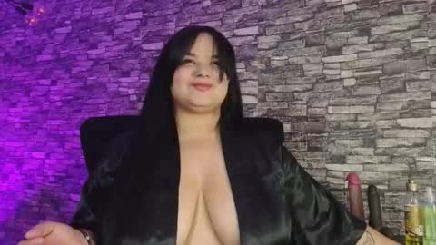 Tokyo online show from 10/23/25, 08:18