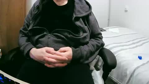 tolon408472 online show from 02/18/25, 08:47