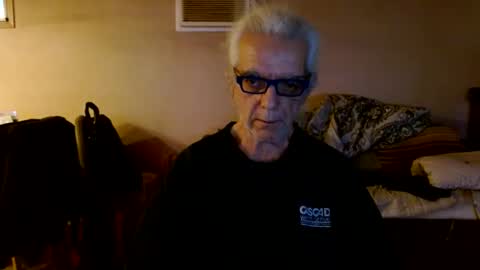 tom112292014 online show from 01/03/25, 01:36