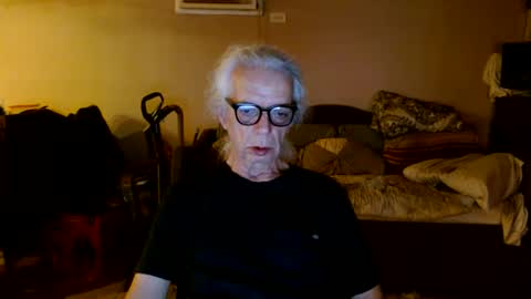 tom112292014 online show from 09/14/25, 12:54