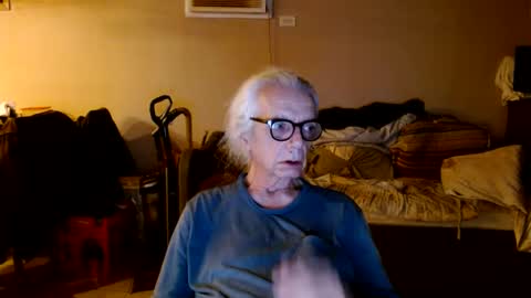 tom112292014 online show from 10/01/25, 02:28