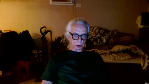 tom112292014 online show from 10/06/25, 02:42