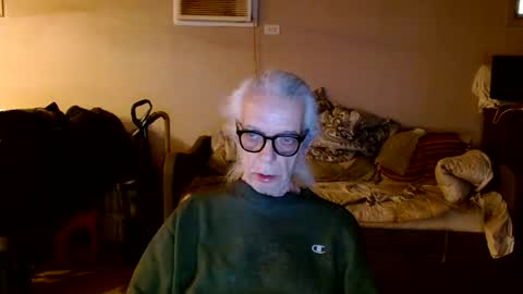 Snapshot of tom112292014 chatting on 03/03/26, 06:58 tom112292014 online show from 03/03/26, 06:58