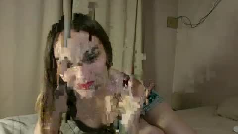 Snapshot of tom316972 chatting on 09/30/25, 11:54 Flor online show from 09/30/25, 11:54