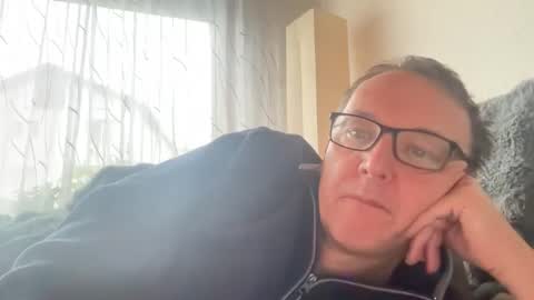 Tom online show from 11/16/25, 12:55