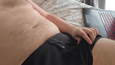 Snapshot of tom_2527 chatting on 03/25/26, 04:13 tom_2527 online show from 03/25/26, 04:13