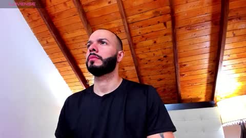   online show from 11/10/25, 12:48