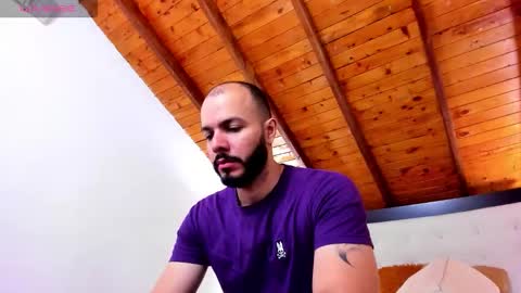   online show from 01/12/26, 12:43