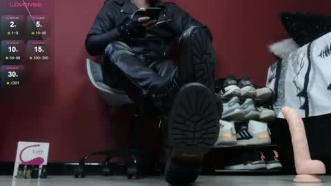 Tom online show from 12/05/24, 12:00