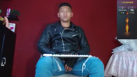 Tom online show from 02/21/25, 11:32