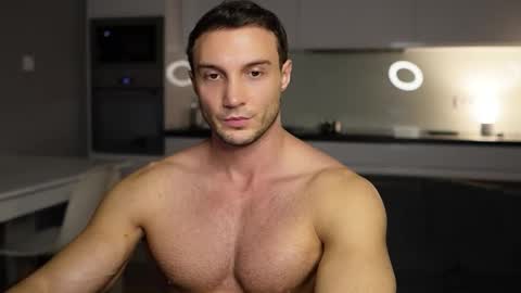 Tom online show from 12/20/25, 05:31