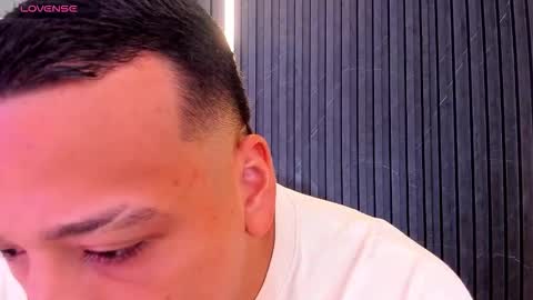 Tom muscle1 online show from 11/04/25, 12:04