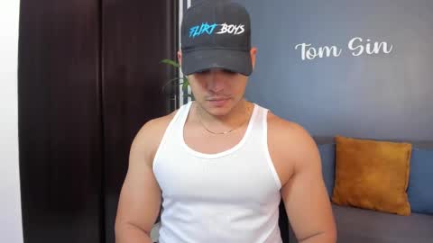 Tom Sin online show from 01/20/25, 09:22