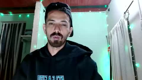 tomas gerauld. make me happy with 10000 tokens online show from 05/20/26, 02:07