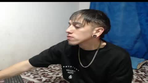 tomas_turbado_ online show from 08/02/26, 05:17