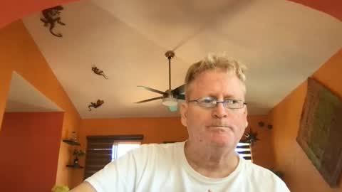 Hola online show from 02/17/26, 06:25