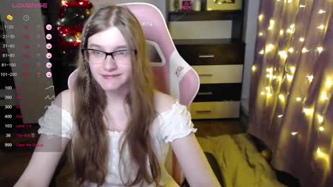 tomato_tease online show from 12/15/25, 04:50