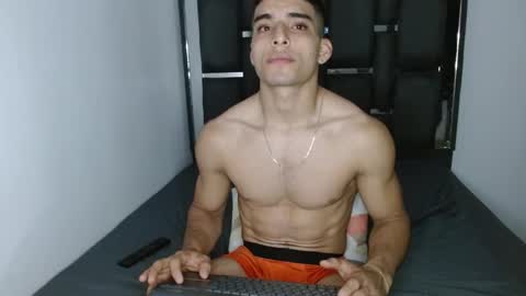 tomaz_18 online show from 03/20/26, 11:09