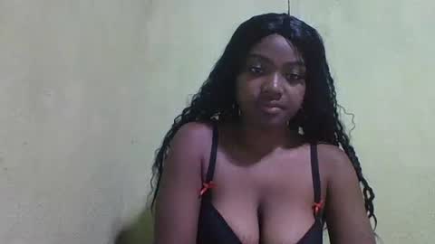 tomboasy online show from 10/10/25, 03:44