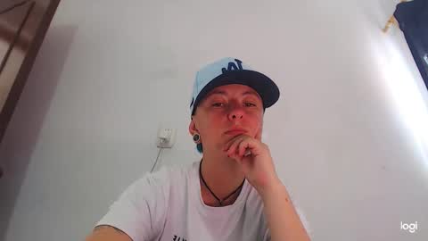 Blue online show from 01/08/25, 07:34