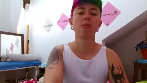 Blue online show from 10/25/25, 06:02