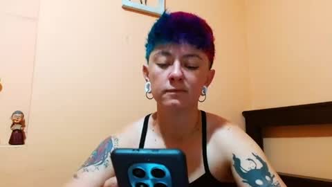 Blue online show from 06/25/26, 01:37
