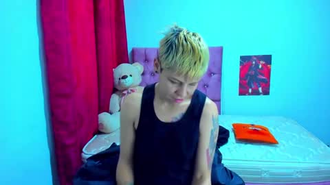 Snapshot of tomboygirl69 chatting on 01/18/25, 07:04 tomboygirl69 online show from 01/18/25, 07:04