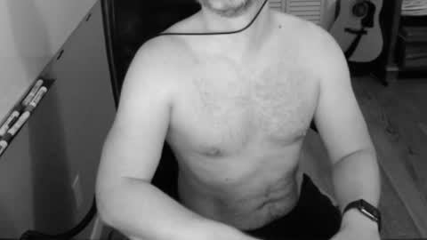 tombrockmoen2 online show from 12/21/24, 06:09