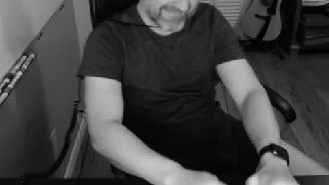 tombrockmoen2 online show from 01/05/25, 05:41