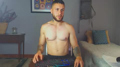 tomDavisXl online show from 03/04/26, 10:16