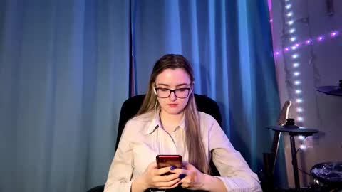 Snapshot of tomekamonteith chatting on 03/03/26, 06:58 Sofia online show from 03/03/26, 06:58