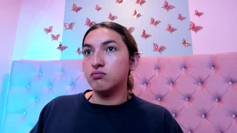   online show from 02/15/26, 12:03