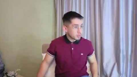 Snapshot of tommas_johnson chatting on 07/04/26, 11:49 Tomas online show from 07/04/26, 11:49