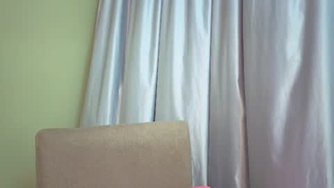 Snapshot of tommas_johnson chatting on 07/15/26, 12:10 Tomas online show from 07/15/26, 12:10