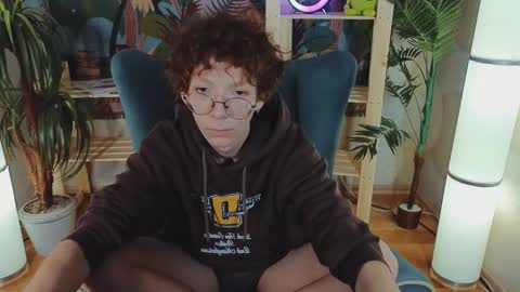 Tommie online show from 03/12/25, 08:41