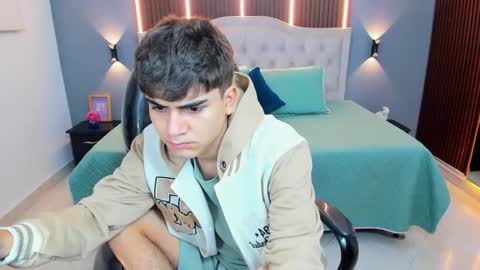 Tommy  online show from 02/17/26, 03:36