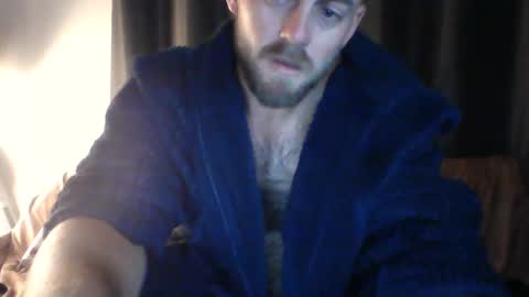 Snapshot of tommy5173 chatting on 12/10/24, 06:06 tommy5173 online show from 12/10/24, 06:06