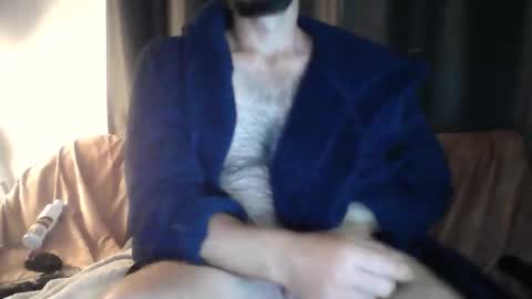 Snapshot of tommy5173 chatting on 12/10/24, 09:11 tommy5173 online show from 12/10/24, 09:11