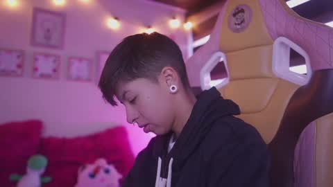 Blue  online show from 03/03/25, 12:16