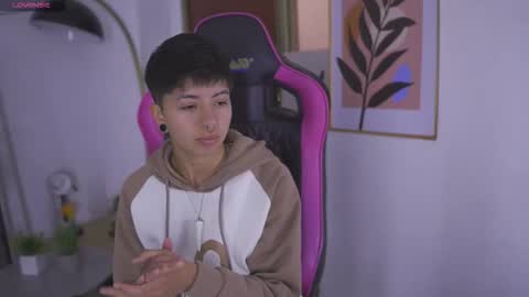 Blue  online show from 09/22/25, 01:02